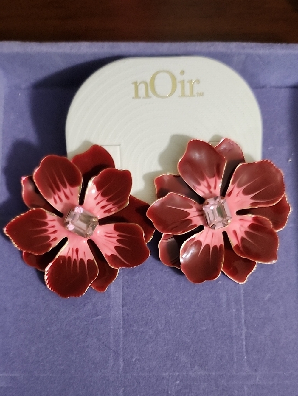nOir Jewelry Red and Pink Enamel Flower Earrings